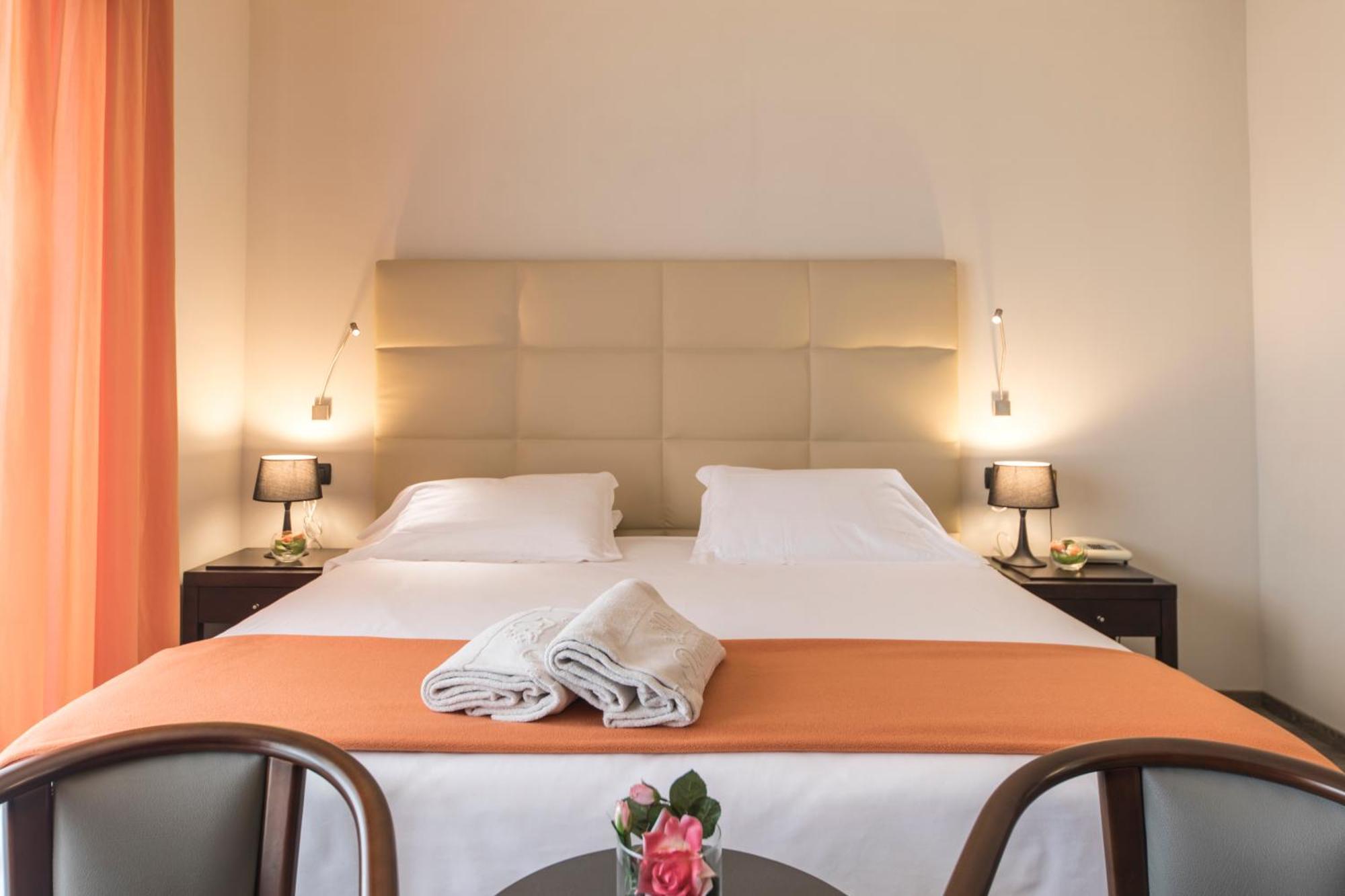 Hotel Donatello Imola Exterior foto