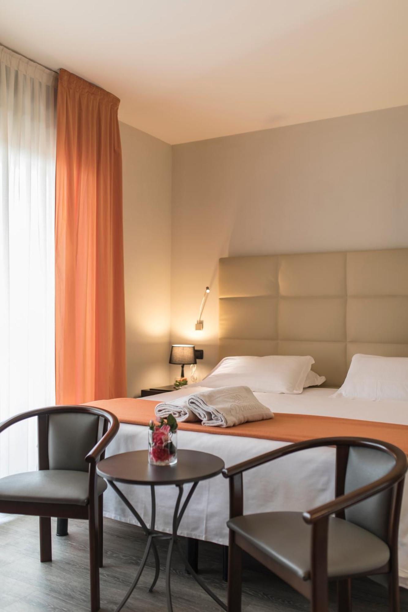 Hotel Donatello Imola Exterior foto
